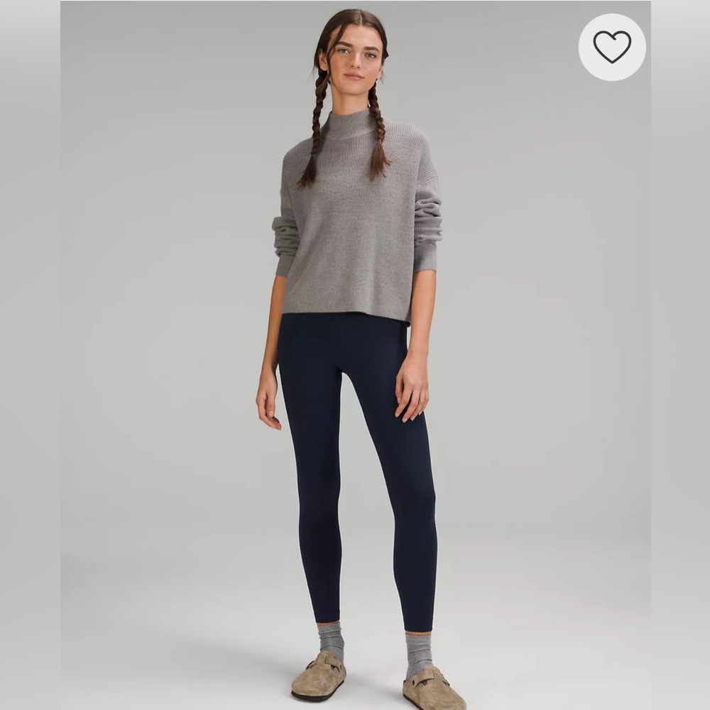 Lululemon Navy High-Rise Pant 25” NWOT